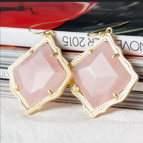 NWT Kendra Scott Kirsten Gold W Rose Quartz  Drops - Picture 3 of 5
